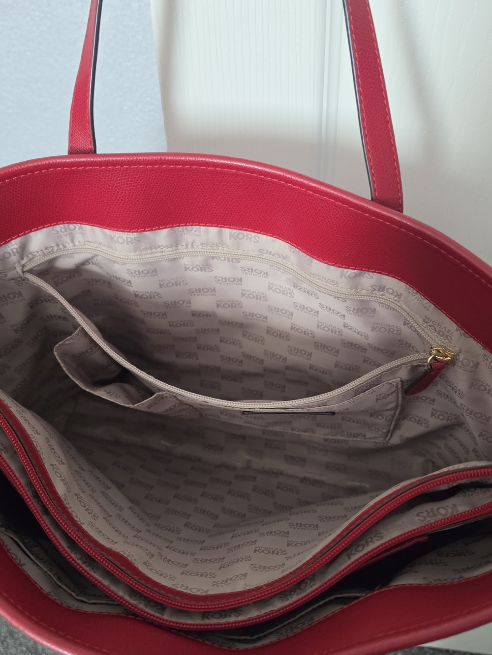 Michael Kors Red Leather Tote Bag - Picture 6 of 13